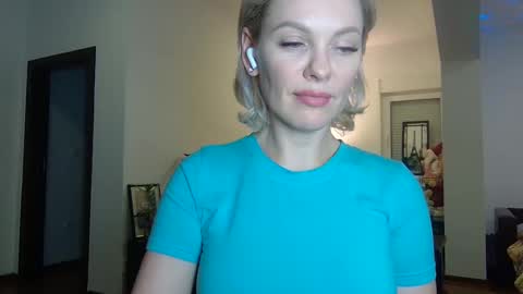Snapshot of beautifulkollettee chatting on January 16, 2025, 9:40 pm Beautifulkollette online show from January 16, 2025, 9:40 pm