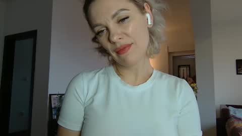 Snapshot of beautifulkollettee chatting on January 22, 2025, 11:45 am Beautifulkollette online show from January 22, 2025, 11:45 am