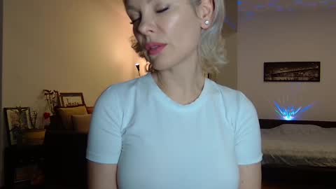 Snapshot of beautifulkollettee chatting on January 31, 2025, 1:34 pm Beautifulkollette online show from January 31, 2025, 1:34 pm