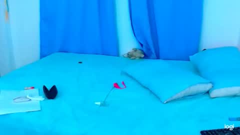 beautifullmoonhot online show from January 12, 2026, 11:26 am