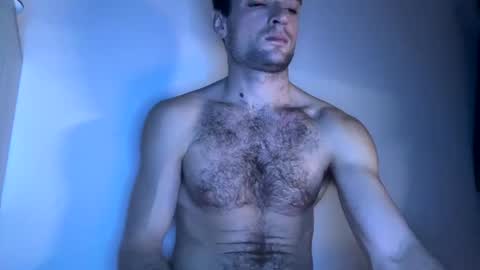 Snapshot of beautifulnik chatting on October 8, 2025, 3:26 am Nik online show from October 8, 2025, 3:26 am