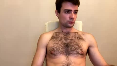 Snapshot of beautifulnik chatting on October 18, 2025, 9:32 am Nik online show from October 18, 2025, 9:32 am