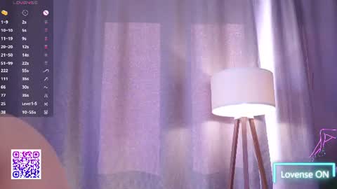 Polly  online show from June 12, 2026, 4:11 am