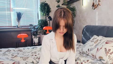 Snapshot of beauty_future chatting on February 7, 2025, 11:34 am Nicole online show from February 7, 2025, 11:34 am