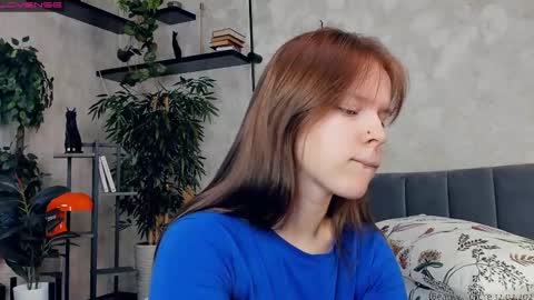 Snapshot of beauty_future chatting on February 12, 2025, 1:27 pm Nicole online show from February 12, 2025, 1:27 pm