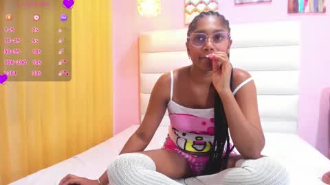 beauty_luci online show from September 18, 2025, 4:47 am