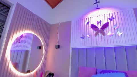 Chantall online show from January 17, 2026, 3:22 am