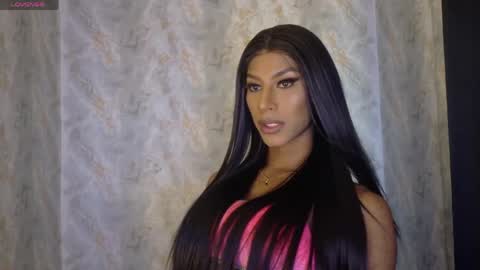 beauty_nina online show from May 10, 2026, 2:11 pm