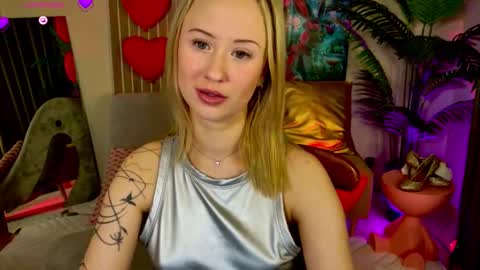 Snapshot of beauty_sashaxx chatting on March 31, 2026, 2:17 pm beauty Sasha online show from March 31, 2026, 2:17 pm