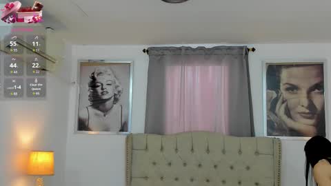 Ariana Reyes online show from September 25, 2025, 1:04 pm