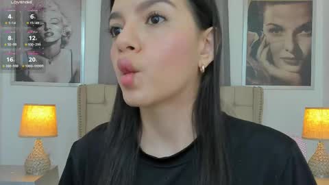 Ariana Reyes online show from May 5, 2026, 12:24 pm