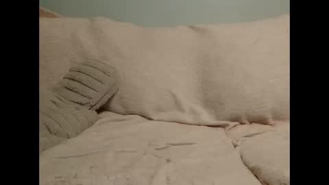 Snapshot of beautyloves chatting on October 22, 2025, 4:02 am Beauty online show from October 22, 2025, 4:02 am