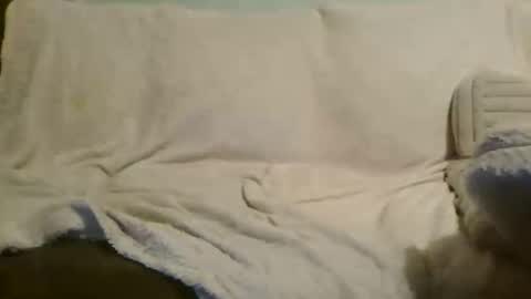 Snapshot of beautyloves chatting on October 23, 2025, 12:04 pm Beauty online show from October 23, 2025, 12:04 pm