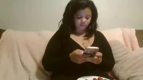 Snapshot of beautyloves chatting on October 30, 2025, 6:48 am Beauty online show from October 30, 2025, 6:48 am