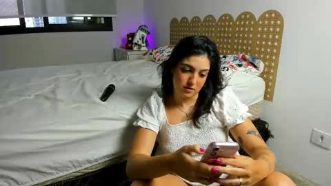 Beautyraf online show from January 6, 2026, 9:29 pm