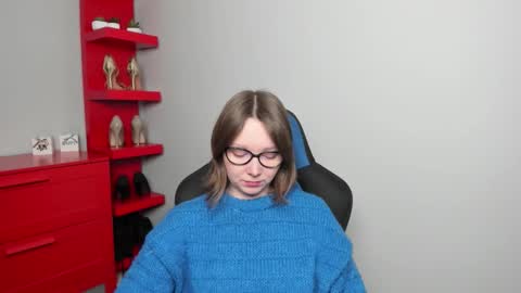 Zoe online show from December 23, 2025, 6:33 am