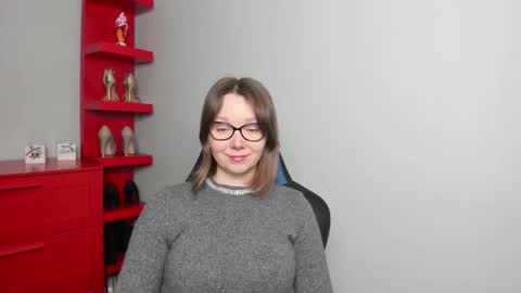 Zoe online show from March 16, 2026, 6:39 am