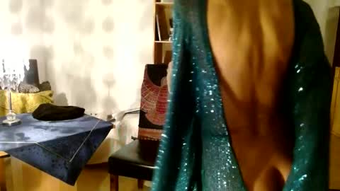 Raluca online show from March 8, 2025, 7:53 pm