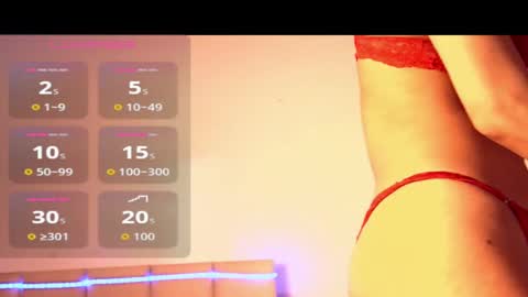 Jennifer online show from October 26, 2025, 11:20 pm