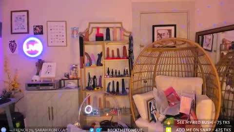 Snapshot of beckthetongue chatting on October 1, 2025, 10:49 pm Beck the tongue online show from October 1, 2025, 10:49 pm