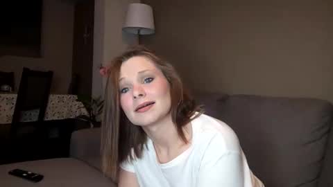 BECKY BOO  online show from May 10, 2026, 3:44 am