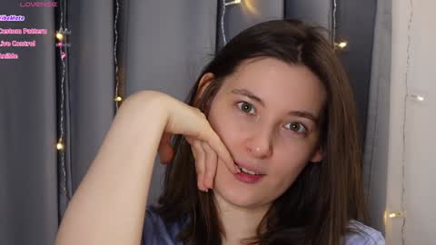 Snapshot of beckymartens chatting on October 25, 2025, 2:30 am BeckyMartens come join me on    while im offline here  online show from October 25, 2025, 2:30 am