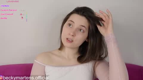 BeckyMartens come join me on    while im offline here  online show from April 1, 2026, 3:07 am