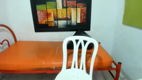 beckyummys online show from February 2, 2025, 11:51 am