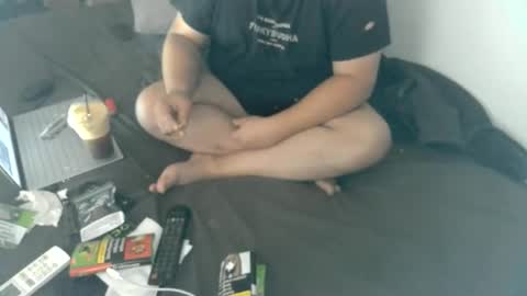 bedroomvibe online show from December 22, 2025, 10:45 am