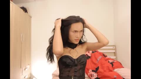 Snapshot of bee_thai chatting on February 12, 2025, 6:51 pm bee_thai online show from February 12, 2025, 6:51 pm