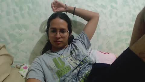 Snapshot of beentage chatting on December 23, 2024, 5:28 am Alex online show from December 23, 2024, 5:28 am