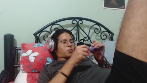 Snapshot of beentage chatting on January 9, 2025, 12:35 am Alex online show from January 9, 2025, 12:35 am