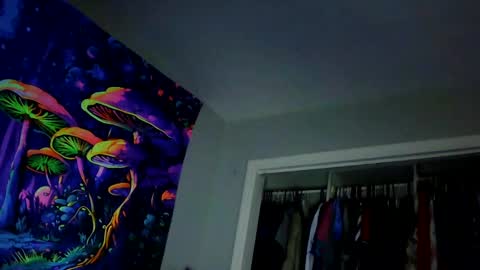 Snapshot of beercanthickness chatting on September 20, 2025, 12:28 pm Dunkindaddy online show from September 20, 2025, 12:28 pm