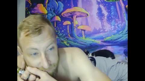 Snapshot of beercanthickness chatting on October 9, 2025, 2:20 am Dunkindaddy online show from October 9, 2025, 2:20 am