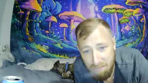 Snapshot of beercanthickness chatting on October 17, 2025, 4:59 am Dunkindaddy online show from October 17, 2025, 4:59 am