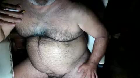 Snapshot of beers19 chatting on October 8, 2025, 7:00 pm beers19 online show from October 8, 2025, 7:00 pm