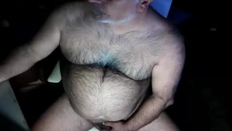 Snapshot of beers19 chatting on November 7, 2025, 2:50 pm beers19 online show from November 7, 2025, 2:50 pm