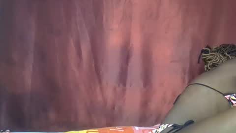 beib_love online show from April 30, 2026, 7:47 am
