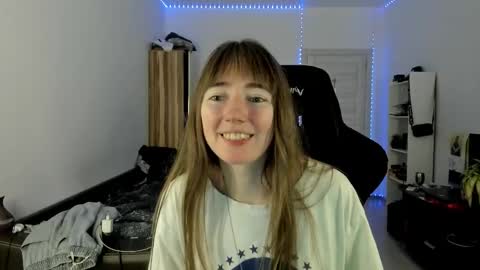 Lisa online show from October 27, 2025, 6:23 pm