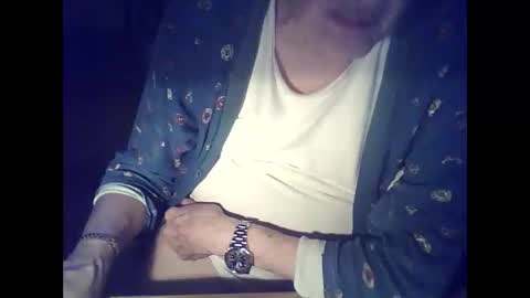 Snapshot of bekklove1 chatting on January 28, 2025, 10:02 am bekklove1 online show from January 28, 2025, 10:02 am