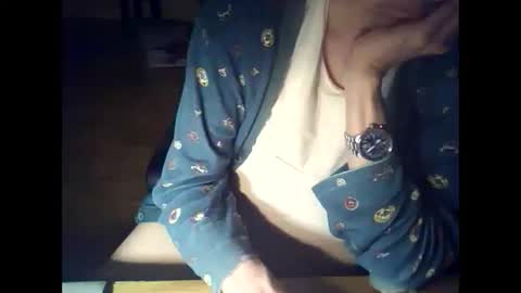 Snapshot of bekklove1 chatting on February 3, 2025, 3:53 am bekklove1 online show from February 3, 2025, 3:53 am