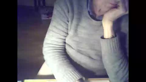 Snapshot of bekklove1 chatting on February 11, 2025, 5:07 pm bekklove1 online show from February 11, 2025, 5:07 pm