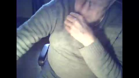 Snapshot of bekklove1 chatting on February 12, 2025, 10:03 am bekklove1 online show from February 12, 2025, 10:03 am