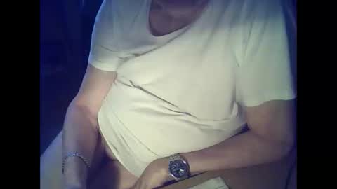 Snapshot of bekklove1 chatting on February 13, 2025, 9:51 am bekklove1 online show from February 13, 2025, 9:51 am