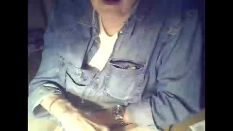 Snapshot of bekklove1 chatting on February 20, 2025, 12:30 am bekklove1 online show from February 20, 2025, 12:30 am