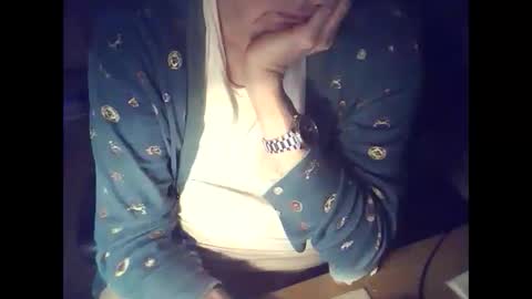 Snapshot of bekklove1 chatting on March 6, 2025, 2:30 am bekklove1 online show from March 6, 2025, 2:30 am