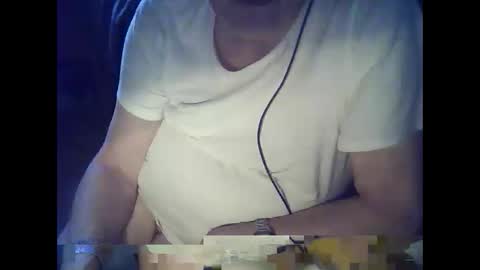 Snapshot of bekklove1 chatting on March 9, 2025, 9:46 am bekklove1 online show from March 9, 2025, 9:46 am