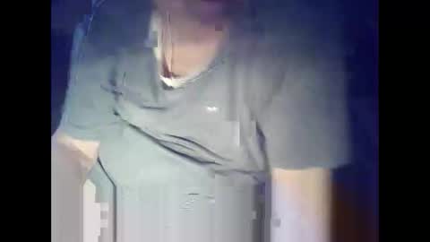 Snapshot of bekklove1 chatting on October 9, 2025, 8:23 am bekklove1 online show from October 9, 2025, 8:23 am