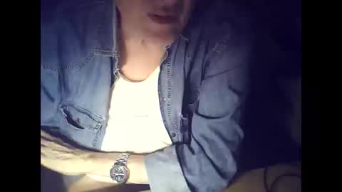 Snapshot of bekklove1 chatting on October 10, 2025, 12:42 am bekklove1 online show from October 10, 2025, 12:42 am