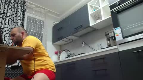 kevin and Bella online show from December 9, 2024, 7:29 pm